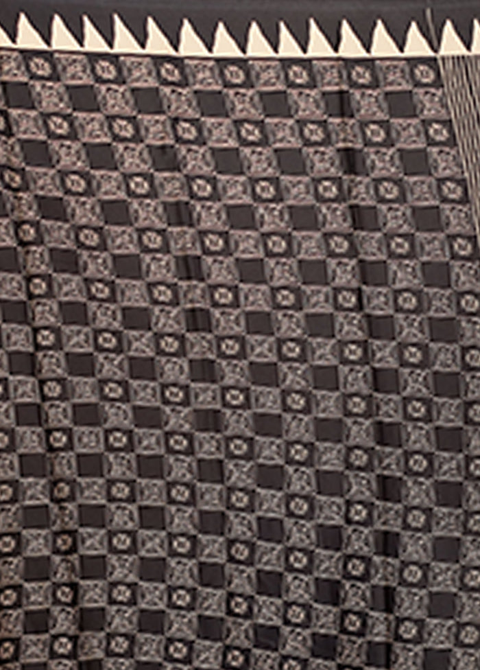 Black Dupion Silk Saree With Blouse Piece