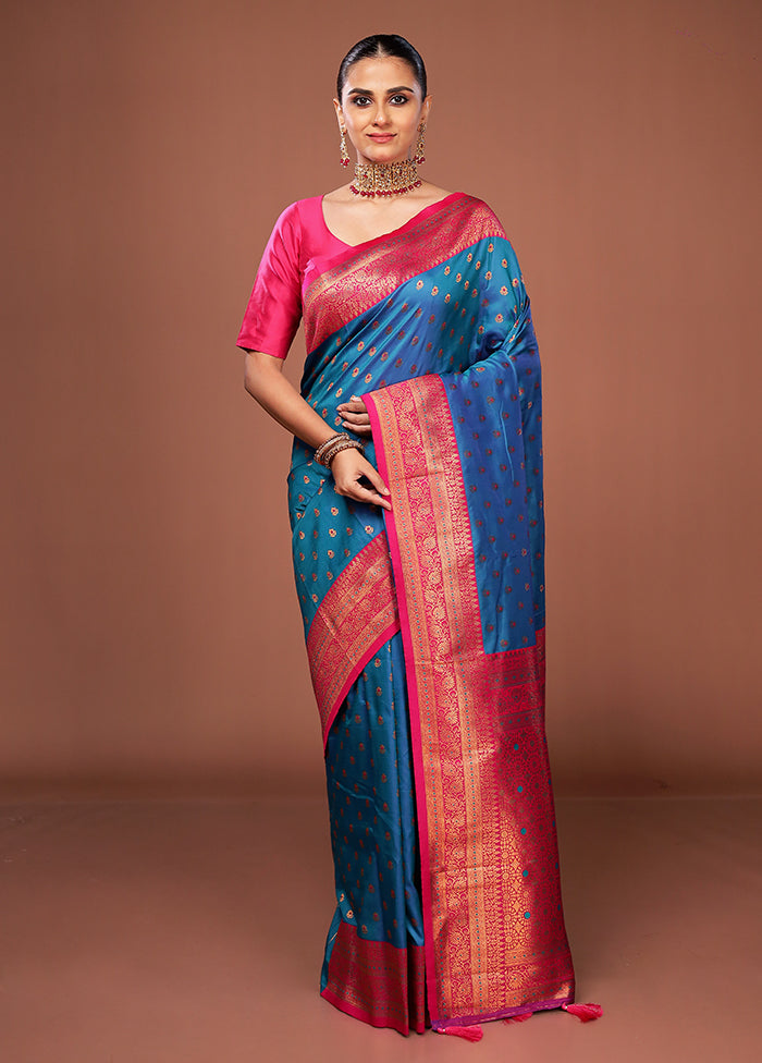 Green Printed Silk Saree Without Blouse Piece