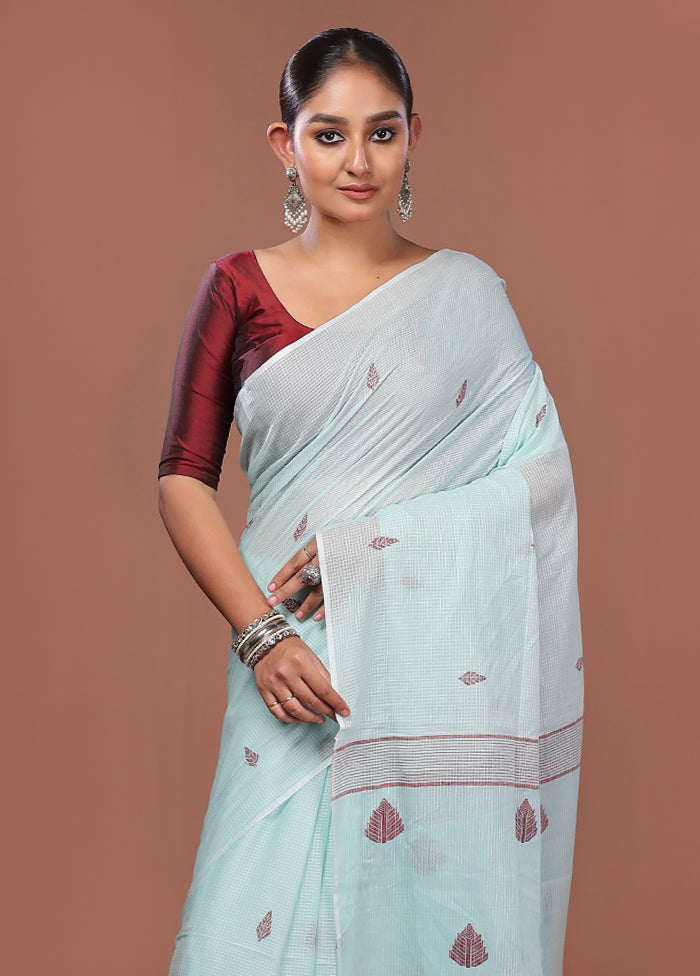 Blue Matka Silk Saree With Blouse Piece