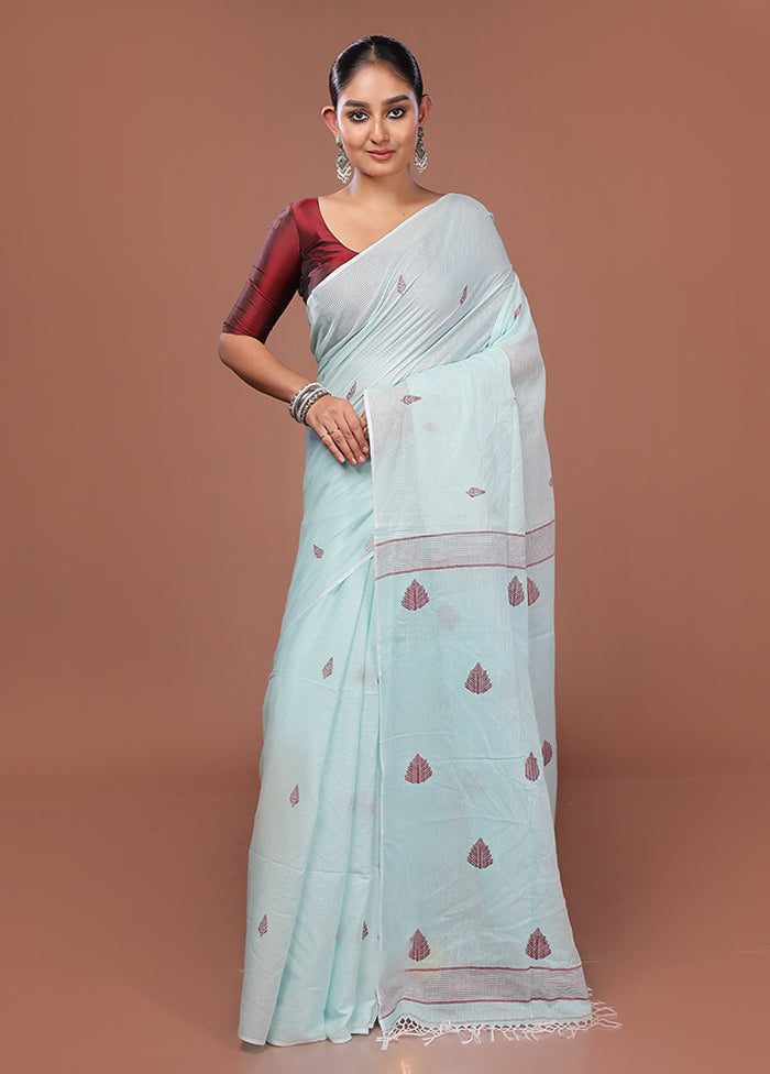 Blue Matka Silk Saree With Blouse Piece
