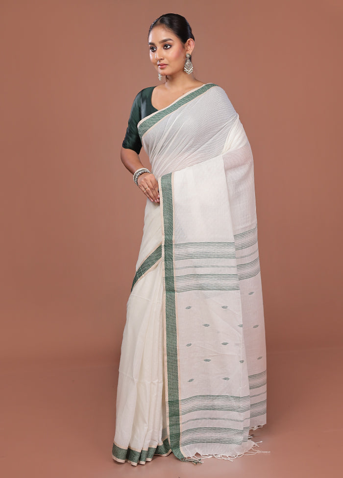 White Matka Silk Saree With Blouse Piece