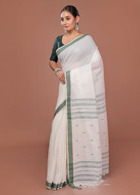 White Matka Silk Saree With Blouse Piece