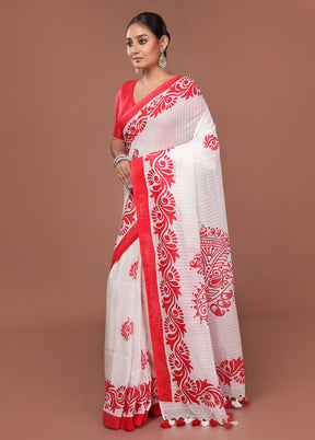 White Matka Silk Saree With Blouse Piece
