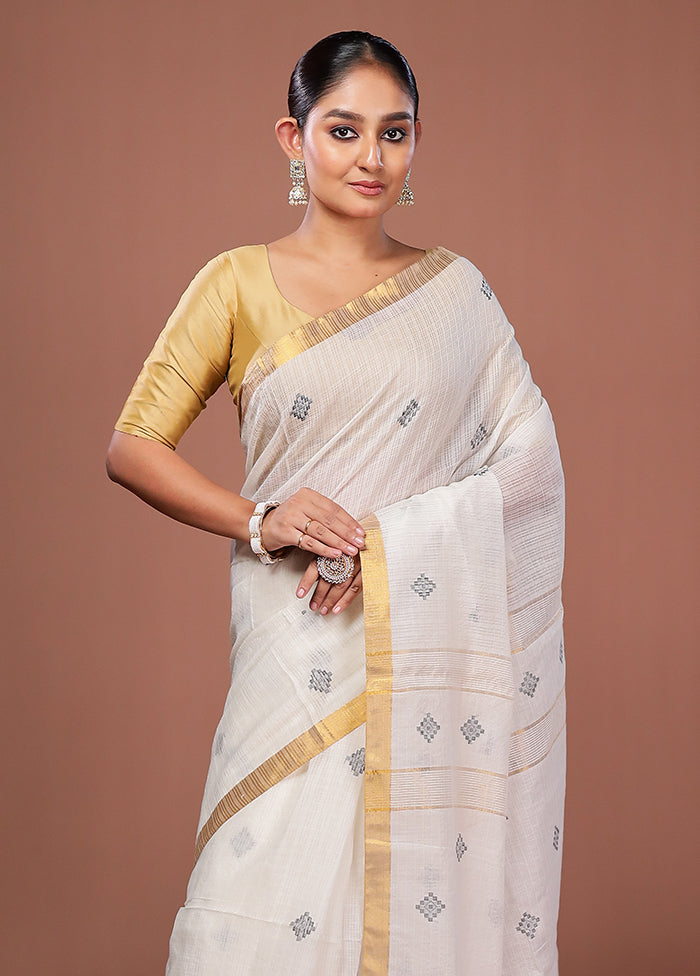 White Matka Silk Saree With Blouse Piece