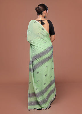 Green Matka Silk Saree With Blouse Piece