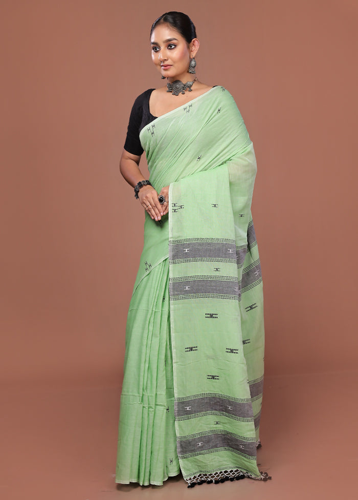 Green Matka Silk Saree With Blouse Piece