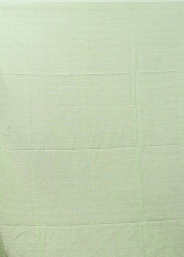 Green Matka Silk Saree With Blouse Piece