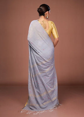 Blue Matka Silk Saree With Blouse Piece