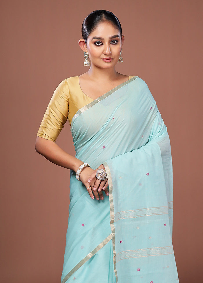 Blue Matka Silk Saree With Blouse Piece