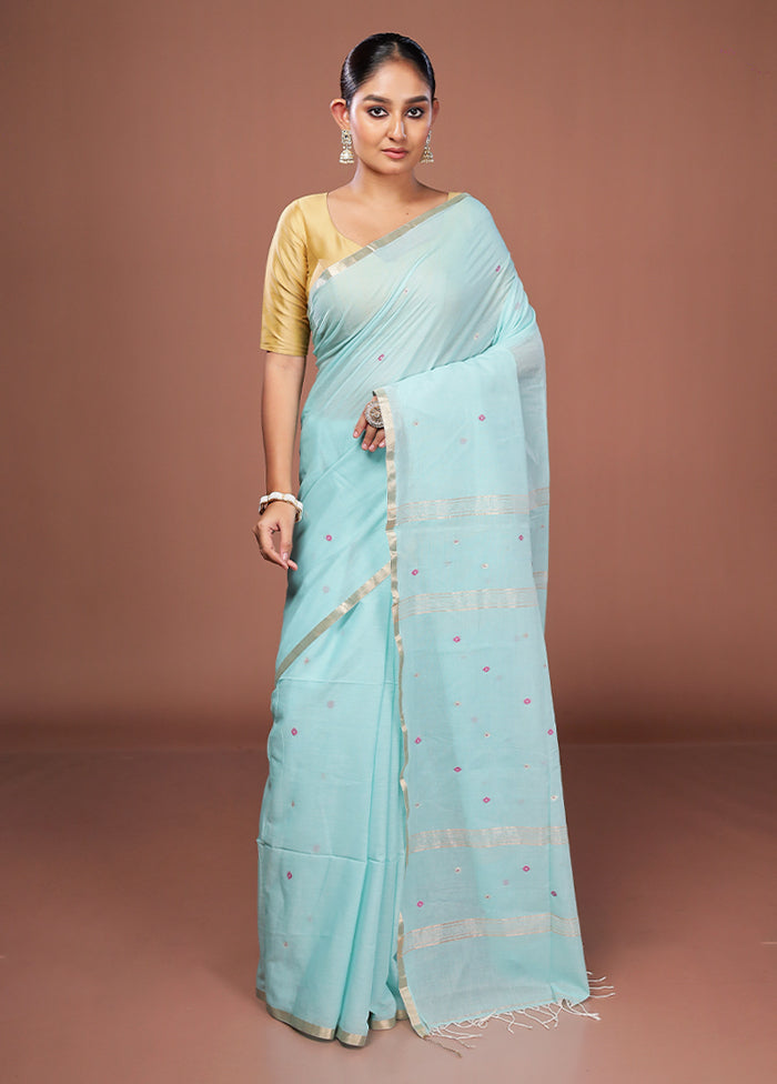 Blue Matka Silk Saree With Blouse Piece