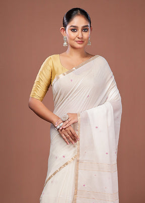 White Matka Silk Saree With Blouse Piece