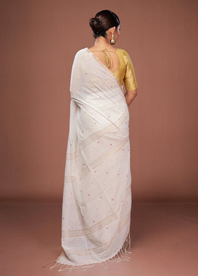 White Matka Silk Saree With Blouse Piece