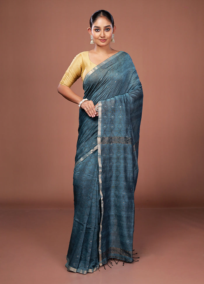 Green Matka Silk Saree With Blouse Piece