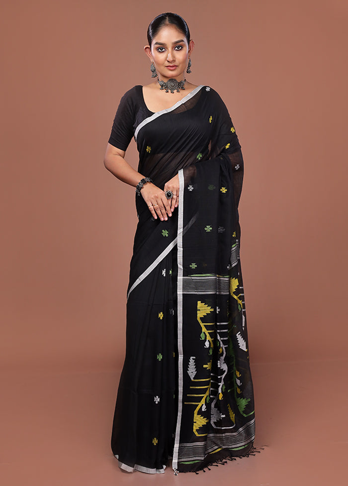Black Matka Silk Saree With Blouse Piece