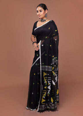 Black Matka Silk Saree With Blouse Piece