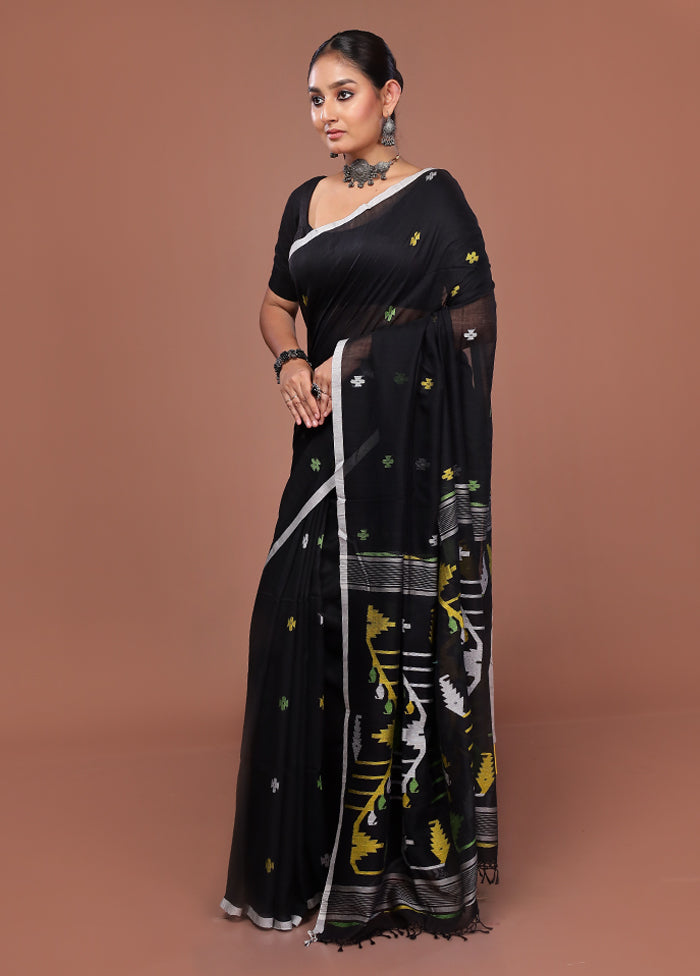 Black Matka Silk Saree With Blouse Piece