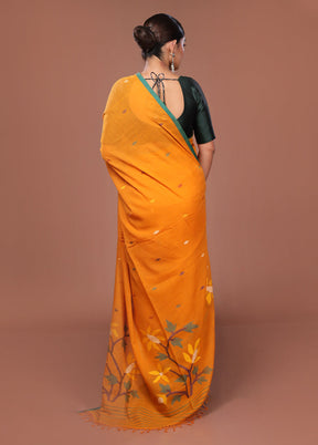 Yellow Matka Silk Saree With Blouse Piece