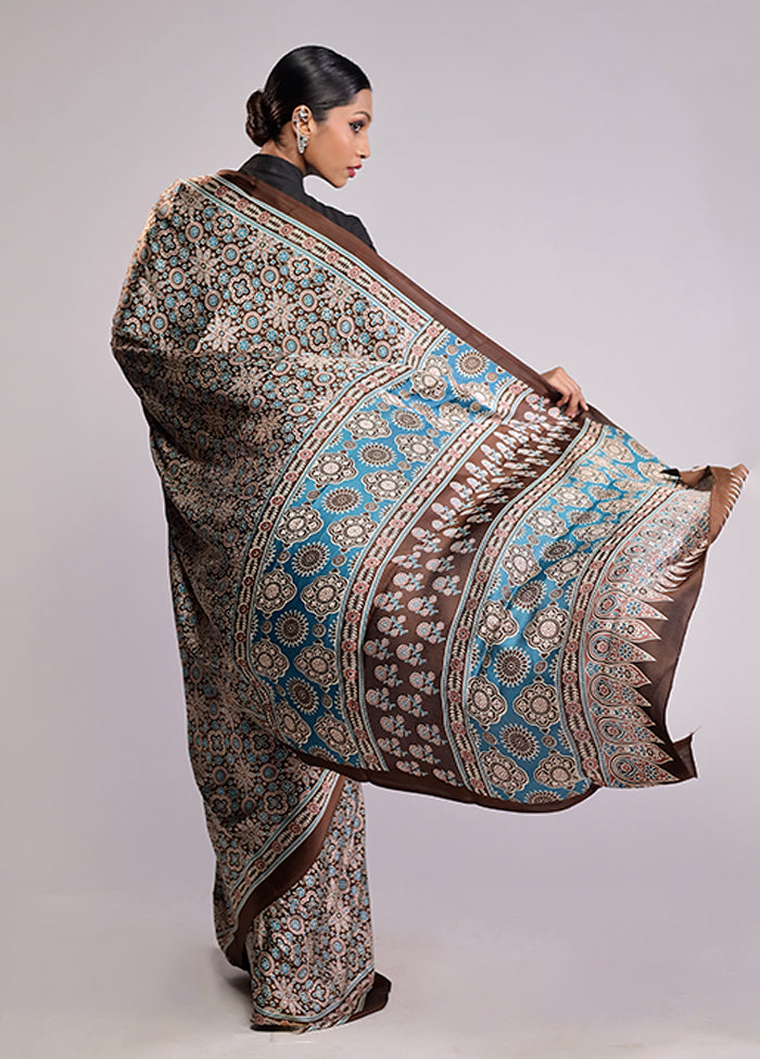 Blue Printed Silk Saree With Blouse Piece