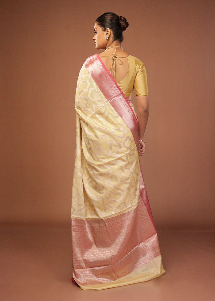 Yellow Dupion Silk Saree With Blouse Piece