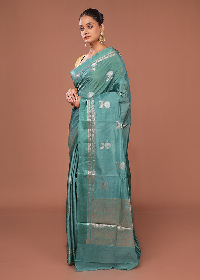 Green Dupion Silk Saree With Blouse Piece