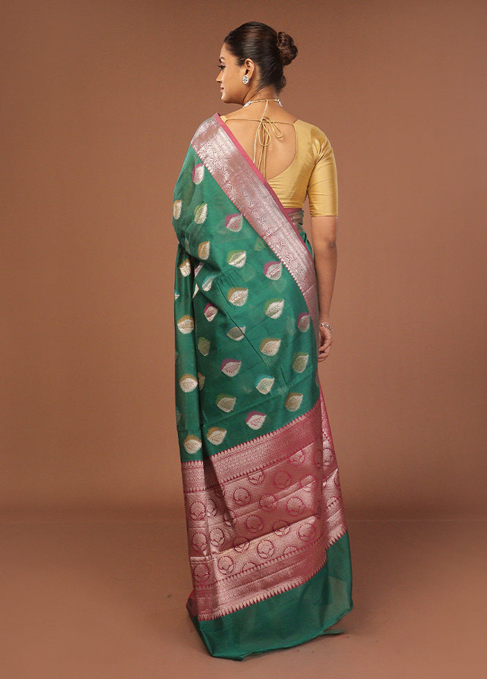 Green Kora Silk Saree With Blouse Piece