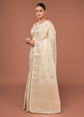 White Kora Silk Saree With Blouse Piece