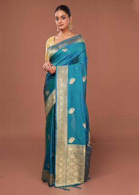 Green Dupion Silk Saree With Blouse Piece