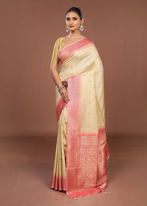 Cream Dupion Silk Saree With Blouse Piece