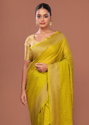 Green Georgette Saree With Blouse Piece