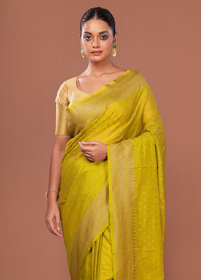Green Georgette Saree With Blouse Piece