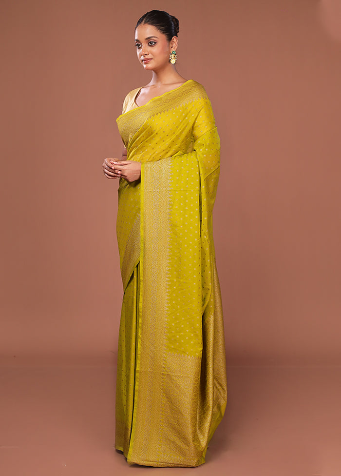 Green Georgette Saree With Blouse Piece