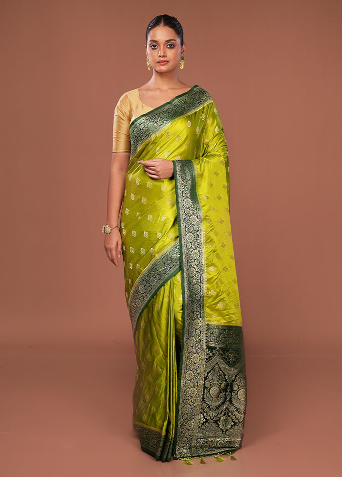 Green Dupion Silk Saree With Blouse Piece