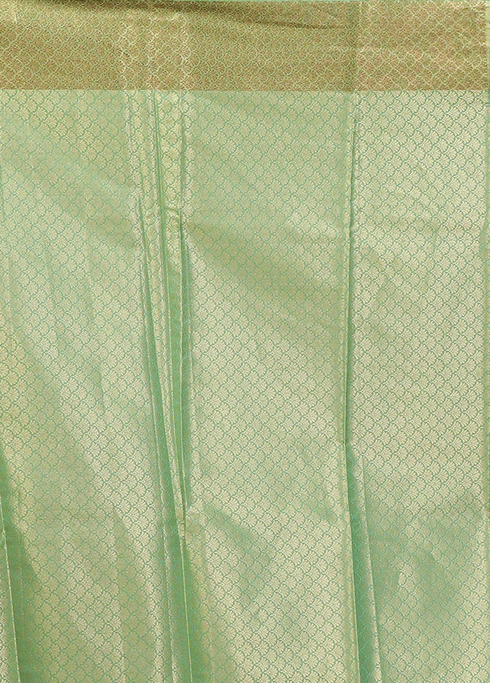 Green Kora Silk Saree With Blouse Piece