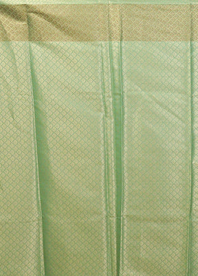 Green Kora Silk Saree With Blouse Piece