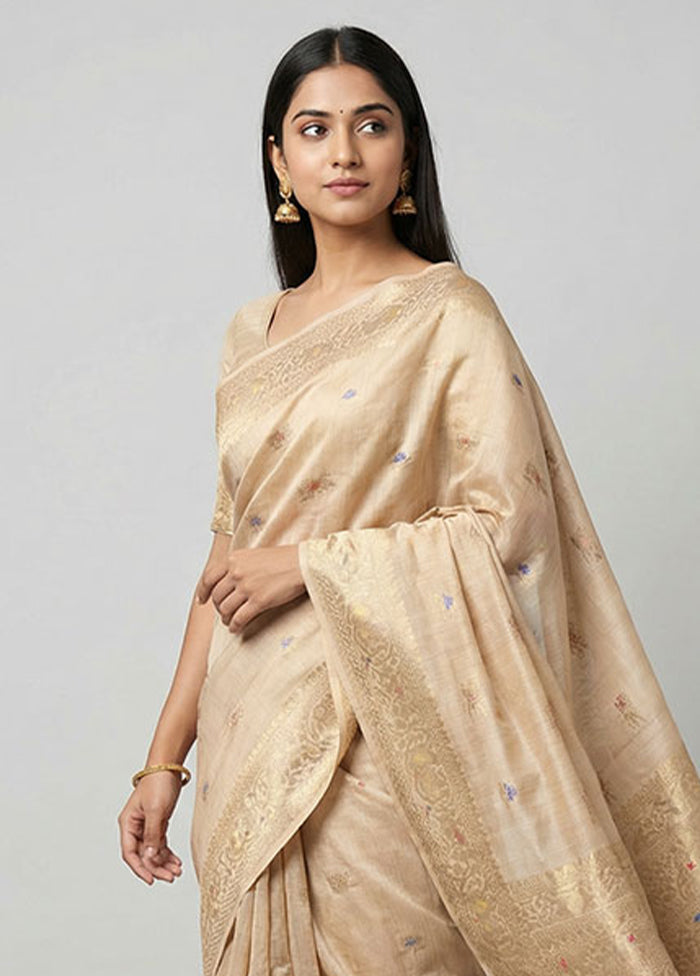 Cream Tussar Silk Saree With Blouse Piece