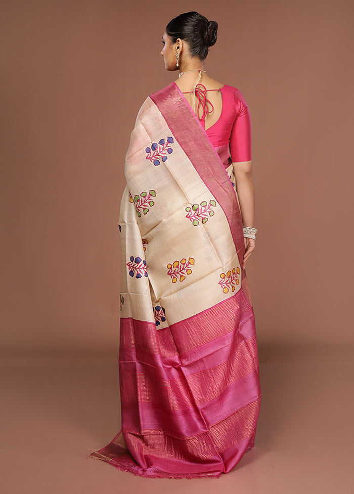 Cream Tussar Silk Saree With Blouse Piece