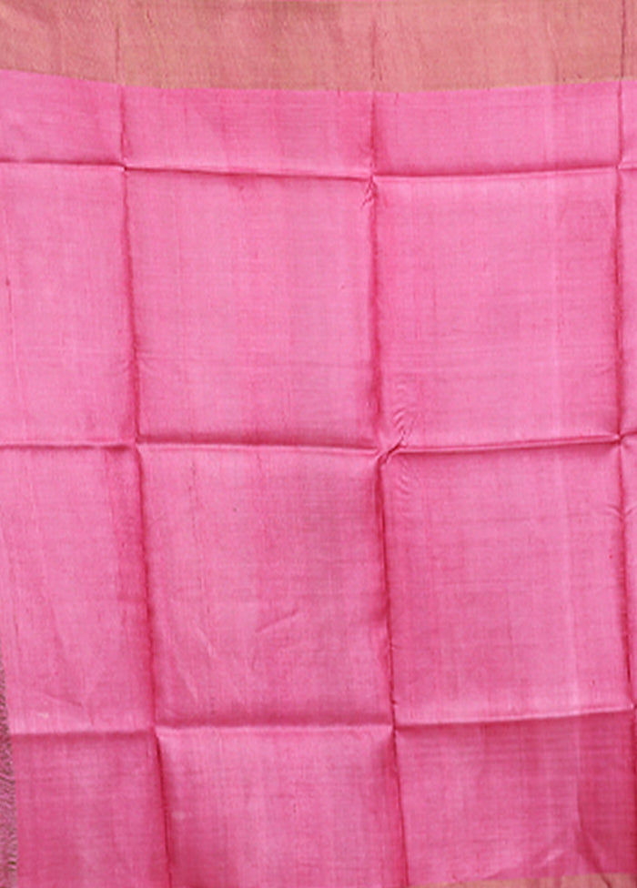 Cream Tussar Silk Saree With Blouse Piece