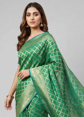 Green Kora Silk Saree With Blouse Piece
