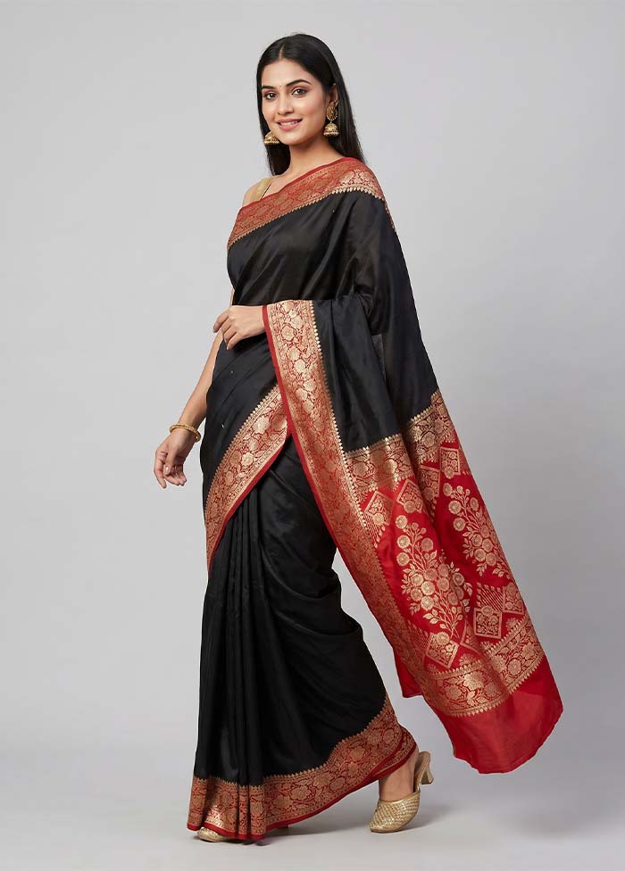 Black Banarasi Silk Saree With Blouse Piece