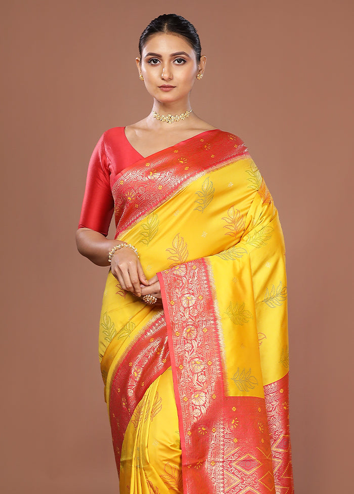 Yellow Dupion Silk Saree With Blouse Piece