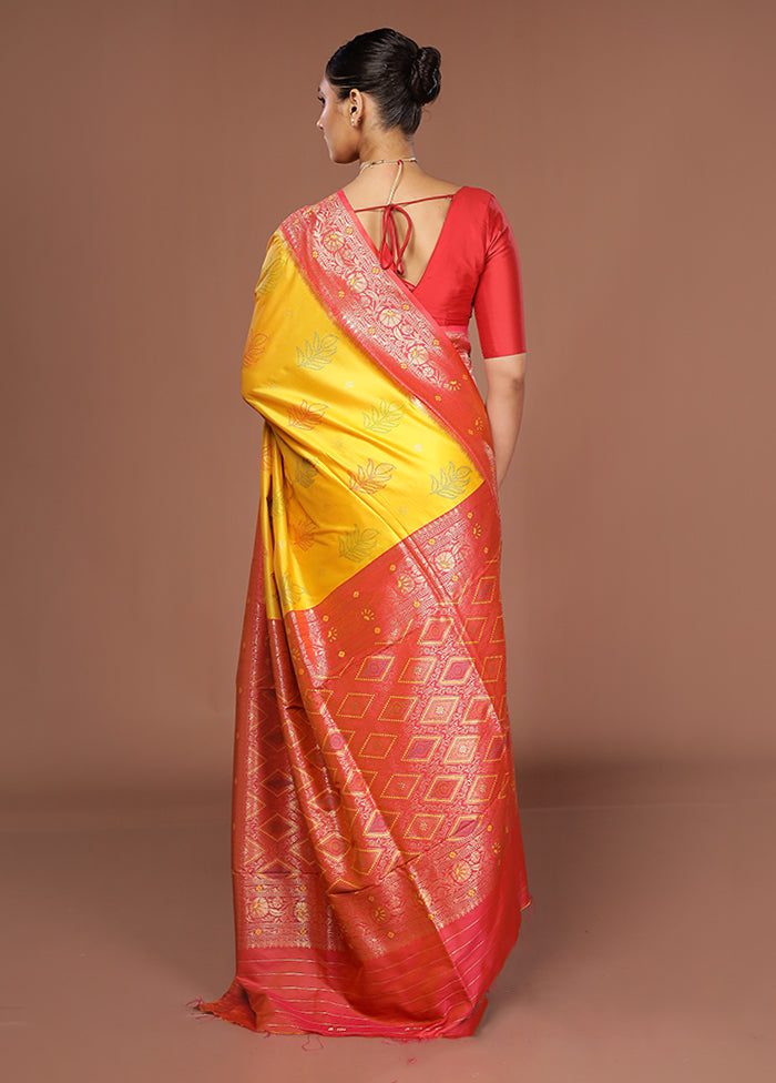 Yellow Dupion Silk Saree With Blouse Piece