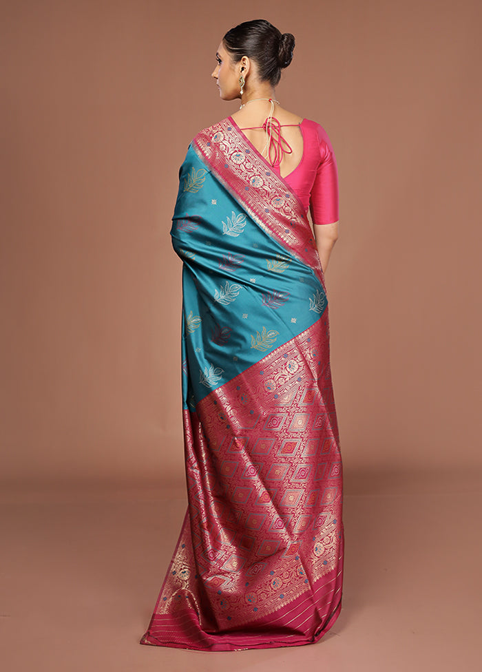 Green Dupion Silk Saree With Blouse Piece