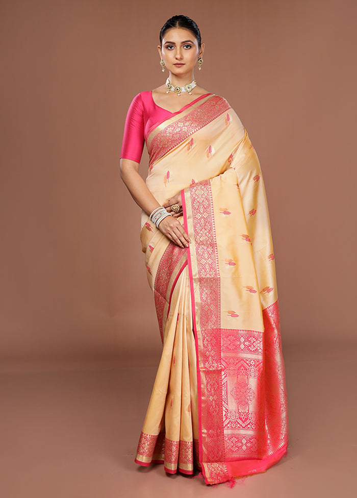 Cream Dupion Silk Saree With Blouse Piece