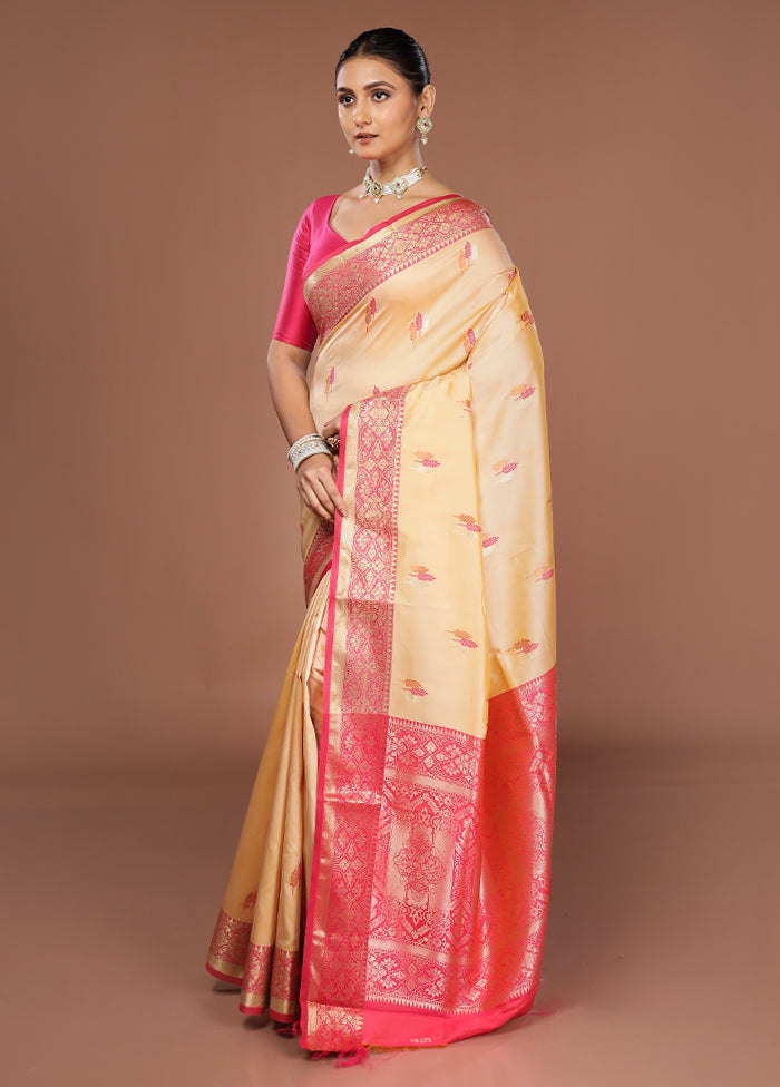Cream Dupion Silk Saree With Blouse Piece