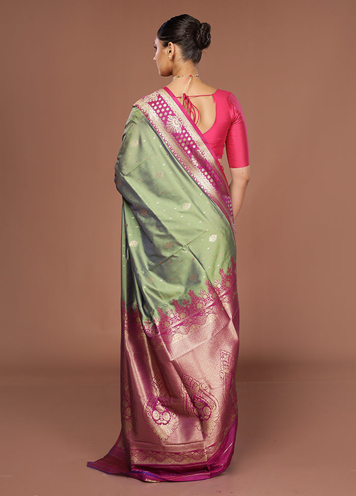 Green Dupion Silk Saree With Blouse Piece