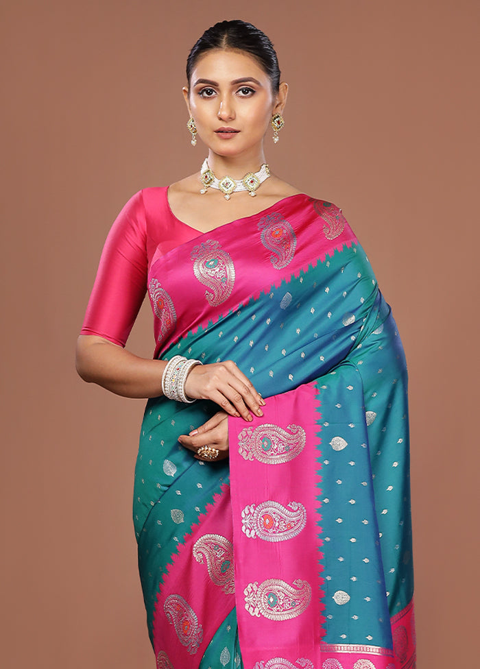 Green Dupion Silk Saree With Blouse Piece