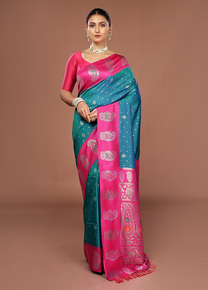 Green Dupion Silk Saree With Blouse Piece