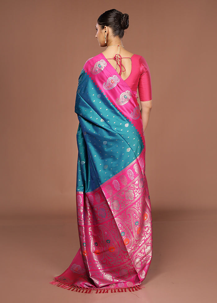 Green Dupion Silk Saree With Blouse Piece
