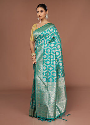 Green Dupion Silk Saree With Blouse Piece