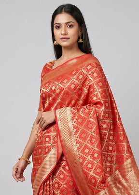 Red Dupion Silk Saree With Blouse Piece
